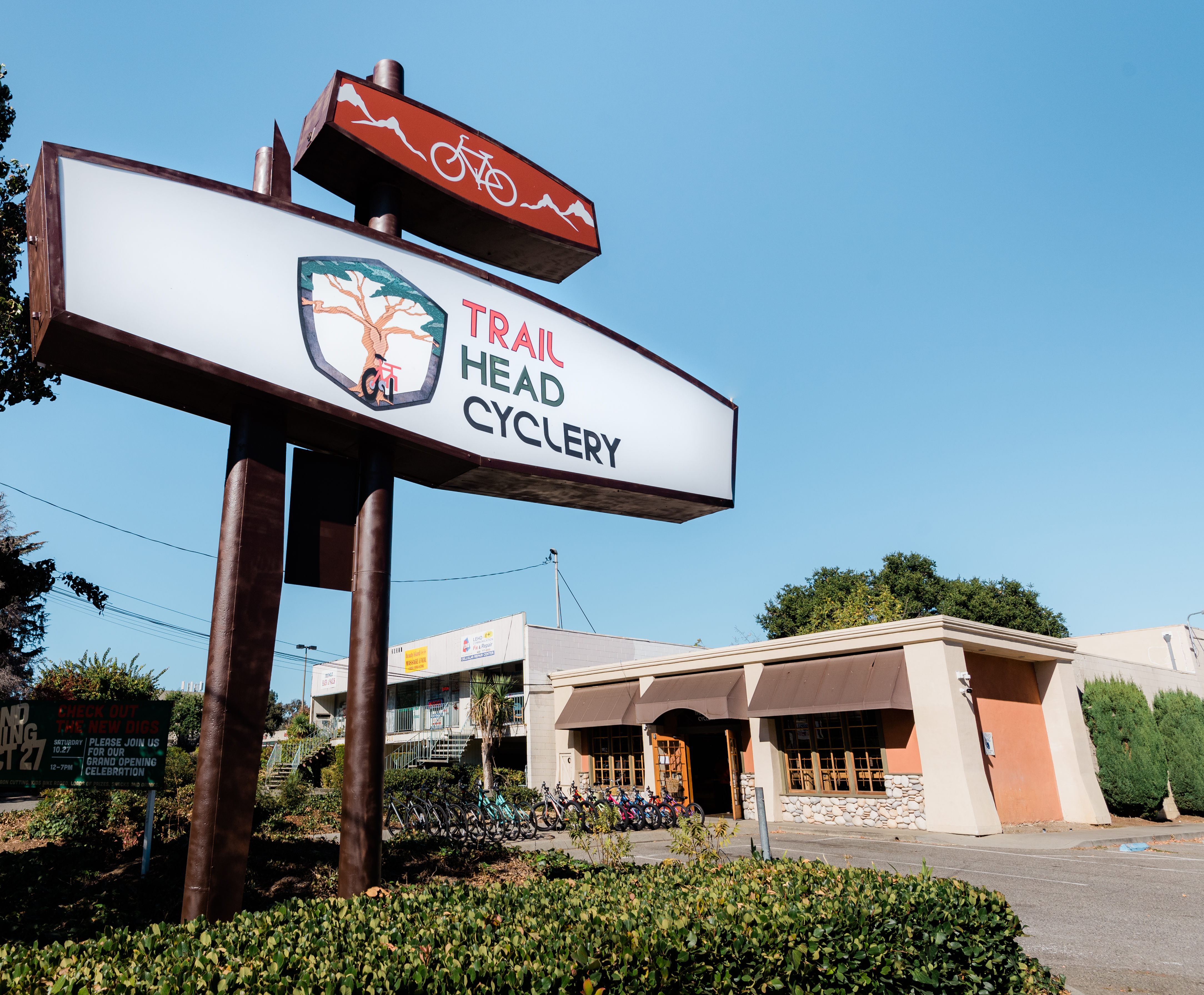 Trail Head Cyclery Authorized Transition Demo Center